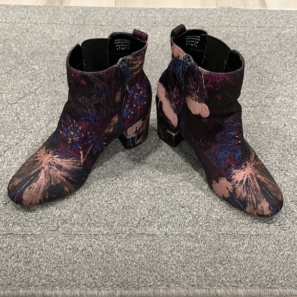 Bootie - Picture 3 of 3